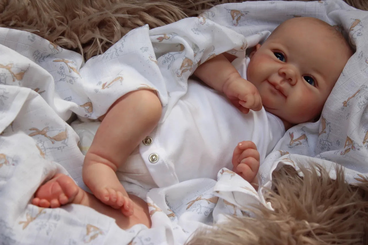49CM Reborn Baby Dolls Sweet Face