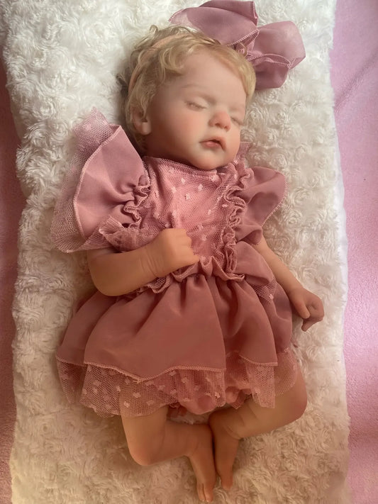 Lovely 18 Inch Silicone Reborn Girl Doll